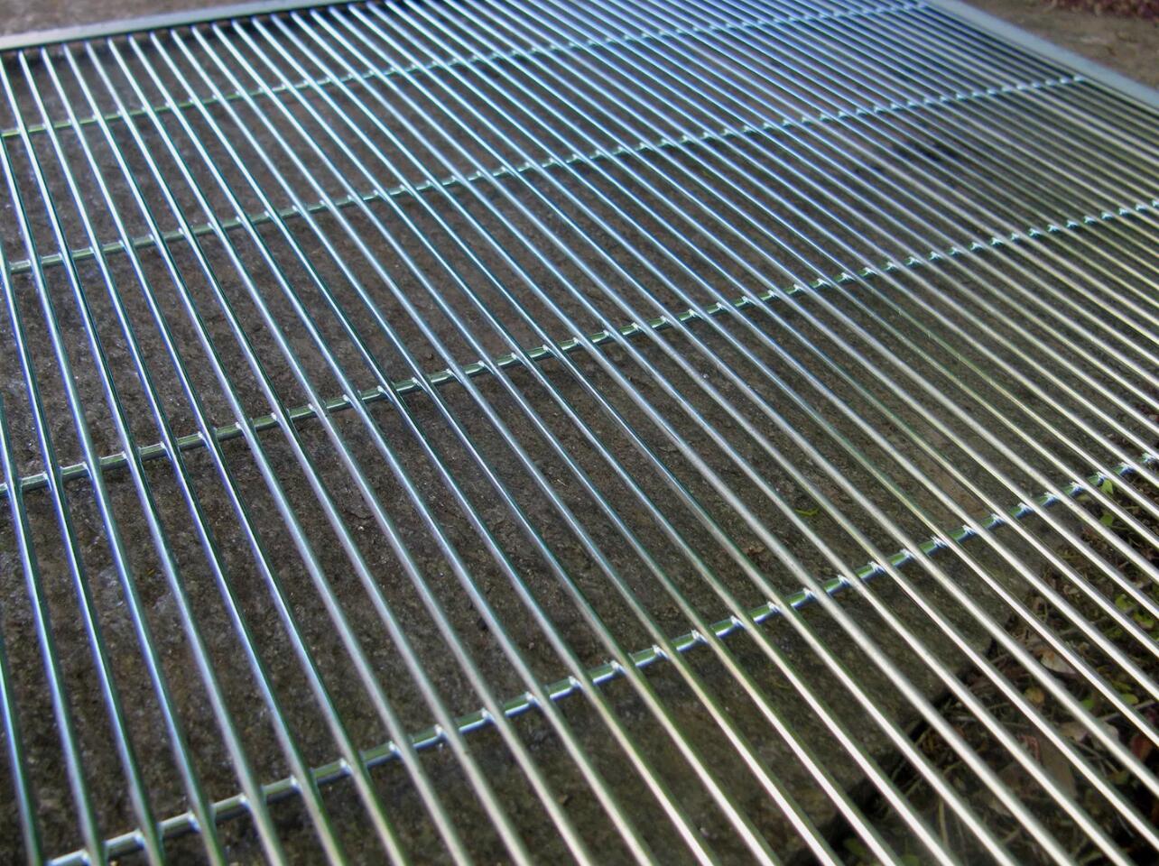 4PCS 10 Frame Stainless Steel BeeHive Queen Excluder Bee Hive Beekeeping 510mm x 410mm
