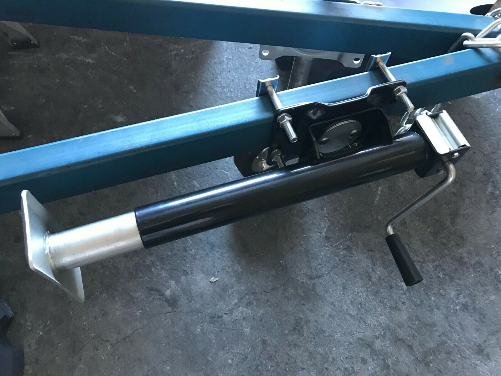 2000KG Trailer Caravan Jack Stand Jockey – Tool Plus